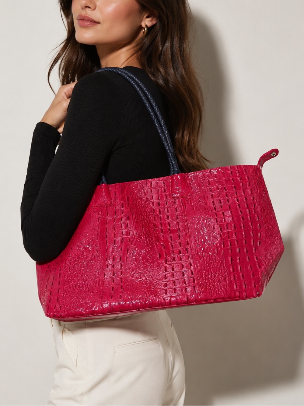 BIG BUDDHA Red Croc Embossed Oversized Tote Bag NWT w/ Matching Pouch